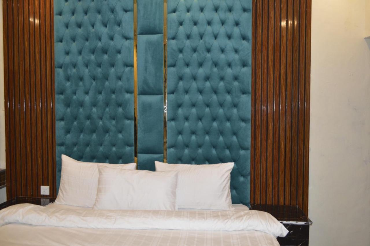 Rose Valet Guest House Islamabad Exterior foto